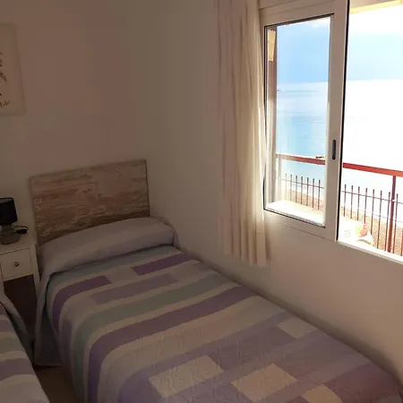 Iberia Primera Linea Playa Levante 베니돔